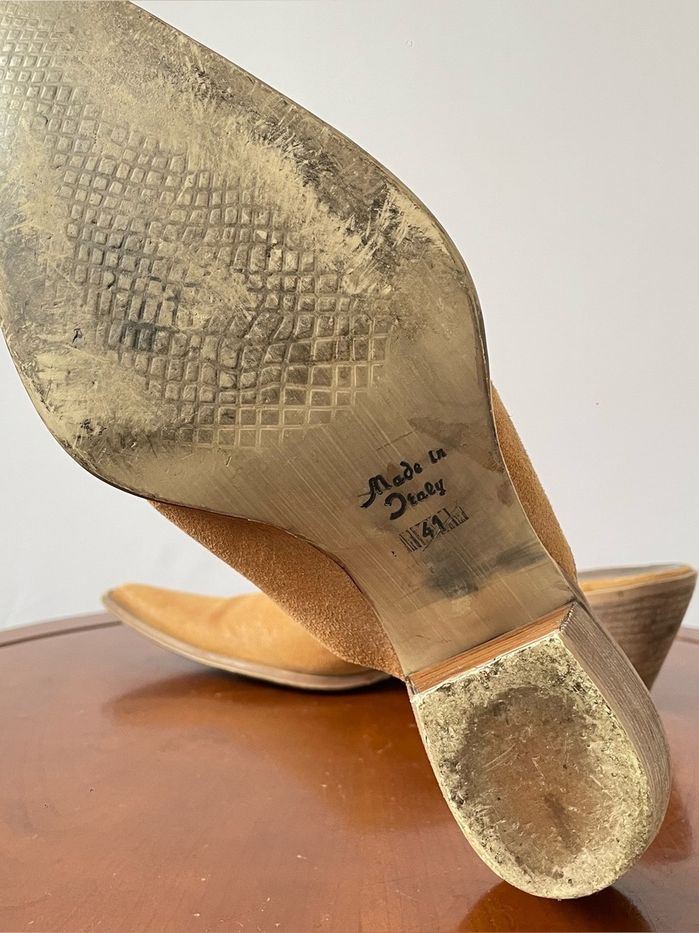 Browns Vintage Pointed-toe Suede Mules | US 8.5 - Picture 5 of 6